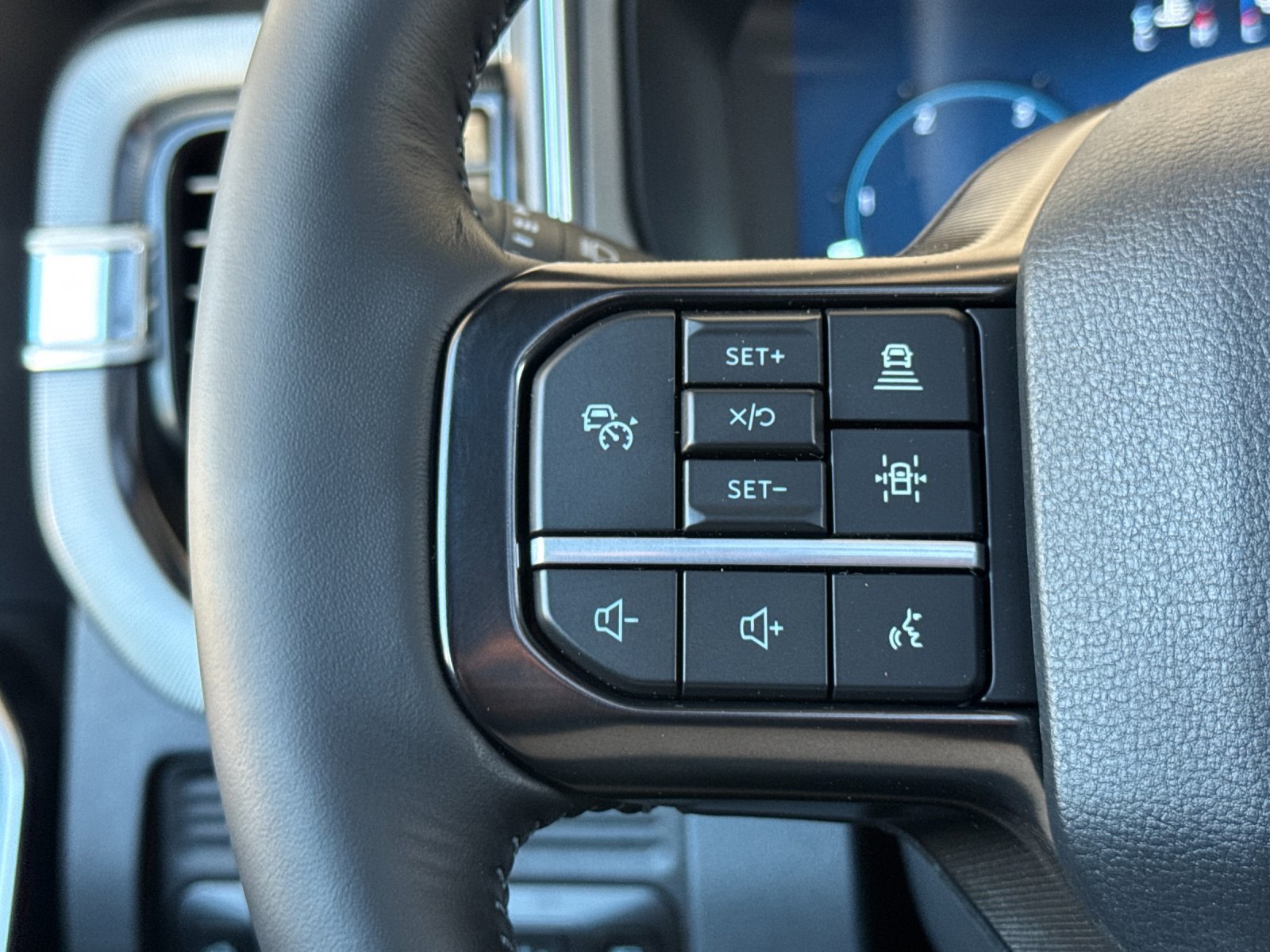 New 2026 Ford F250 Platinum AWD/4WD image 28