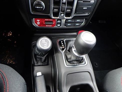 New 2026 Jeep Wrangler Unlimited Rubicon image 22