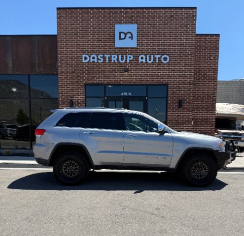 Used 2015 Jeep Grand Cherokee Limited AWD/4WD image 8