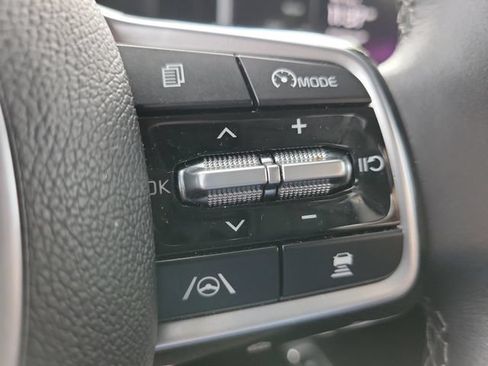 Certified 2022 Kia Sorento SX AWD/4WD image 31