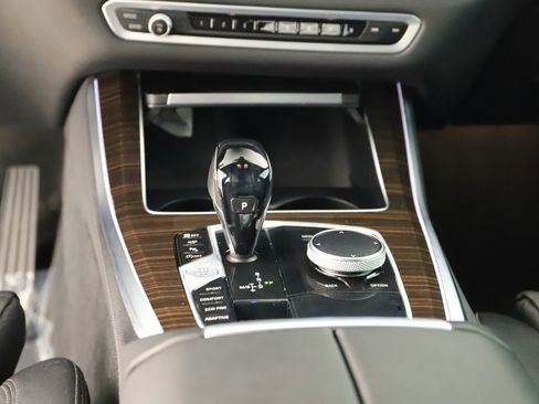 Used 2020 BMW X5 sDrive40i w/ Premium Package image 21