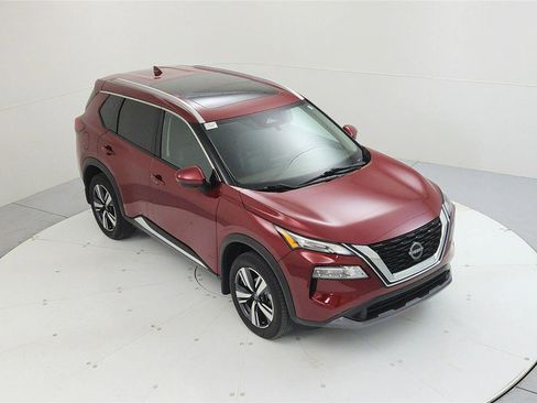 Used 2023 Nissan Rogue SL image 13