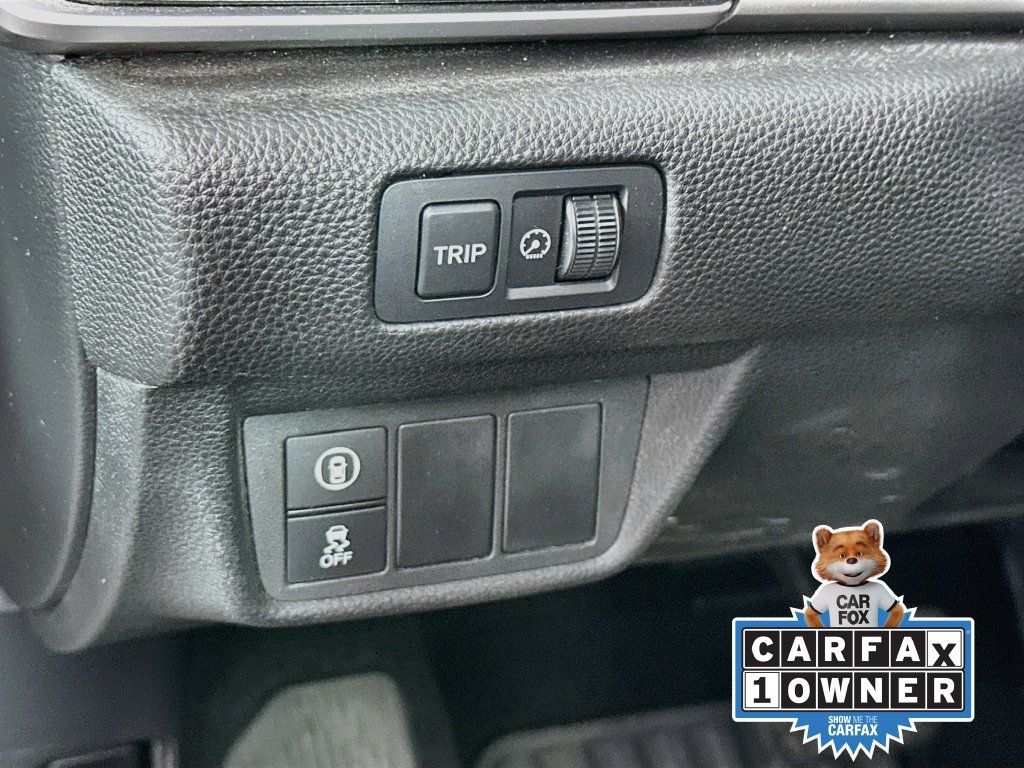 Used 2018 Honda Accord LX image 11