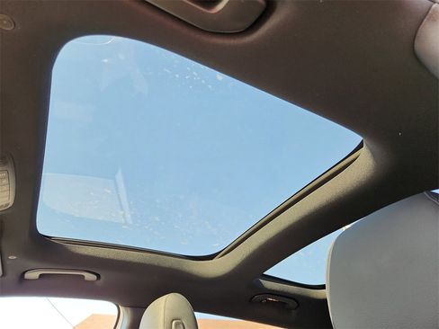 Certified 2024 Mercedes-Benz EQB 250+ image 18