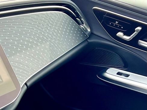 Certified 2026 Mercedes-Benz E 350 4MATIC Sedan image 31