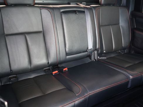 Used 2021 Nissan Titan PRO-4X w/ Pro-4x Convenience Package image 23