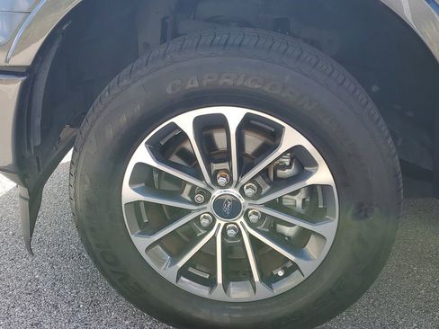 Used 2018 Ford F150 XLT w/ Equipment Group 302A Luxury image 13