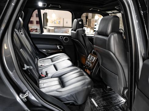 Used 2017 Land Rover Range Rover HSE AWD/4WD image 41