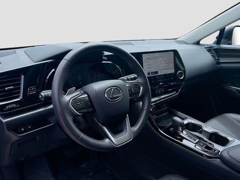Used 2025 Lexus NX 250 FWD w/ Accessory Package (K3) image 7