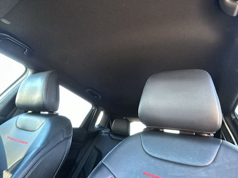 Used 2024 Jeep Compass Trailhawk AWD/4WD image 11