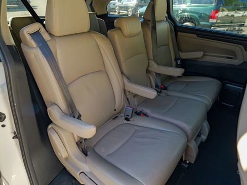 Used 2019 Honda Odyssey EX-L image 32