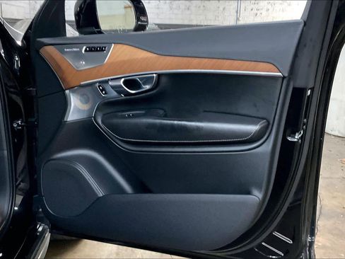 Used 2019 Volvo XC90 T6 Inscription w/ Advanced Package image 26