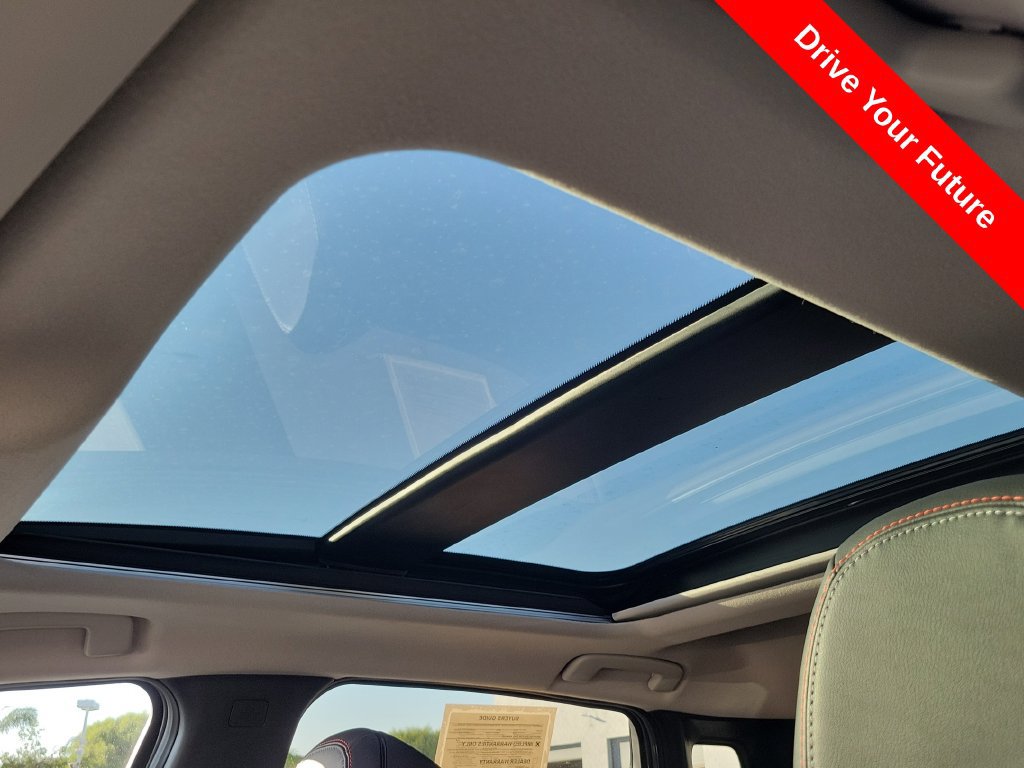 Used 2026 Nissan Kicks SR w/ SR Premium Package FWD image 20