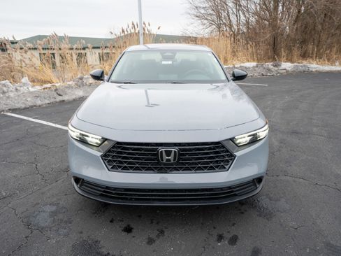 New 2025 Honda Accord SE image 2