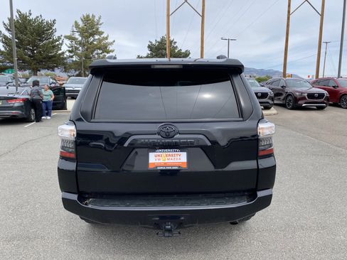 Used 2022 Toyota 4Runner SR5 RWD image 39