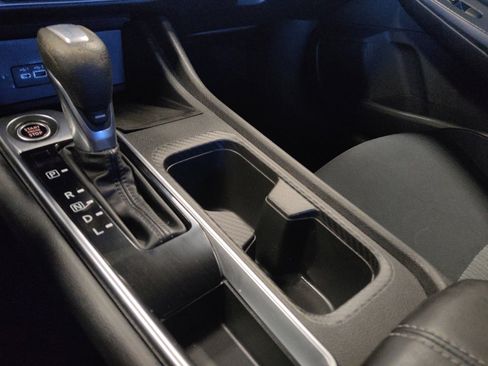 Used 2020 Nissan Sentra SV image 26