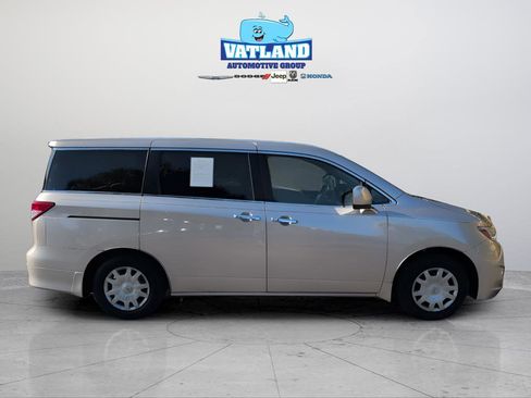 Used 2011 Nissan Quest S image 8