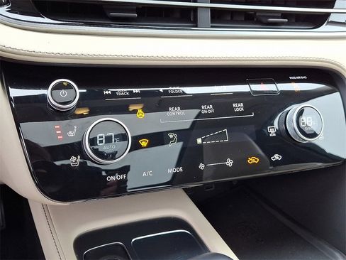 Used 2023 INFINITI QX60 Luxe w/ Cargo Package image 17