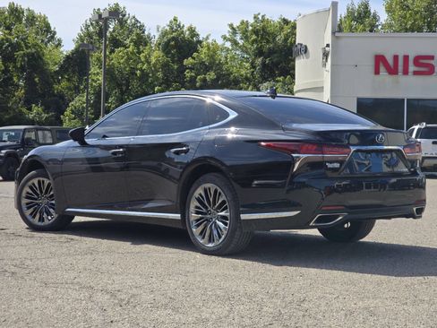 Used 2018 Lexus LS 500 AWD w/ Luxury Package image 16