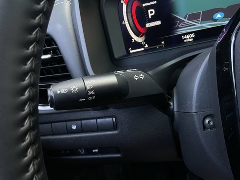 Used 2025 Buick Encore GX Preferred FWD image 32