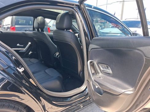 Used 2019 Mercedes-Benz A 220 4MATIC image 17