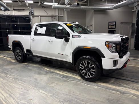 Used 2021 GMC Sierra 2500 AT4 w/ AT4 Premium Plus Package image 30