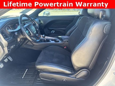 Used 2023 Dodge Challenger R/T w/ Plus Package image 2