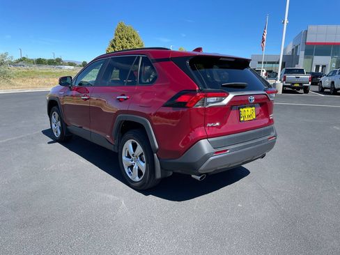 Used 2021 Toyota RAV4 Limited AWD/4WD image 13