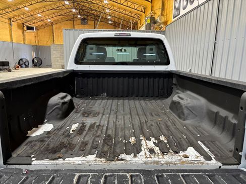 Used 2014 Ford F250 XL w/ Power Equipment Group image 21
