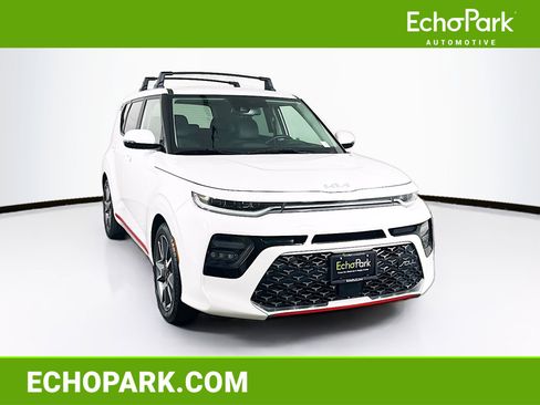 Used 2022 Kia Soul Turbo image 1