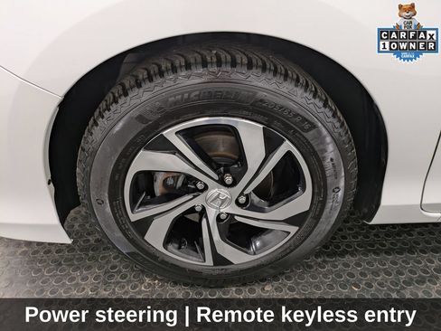Used 2017 Honda Accord LX image 9