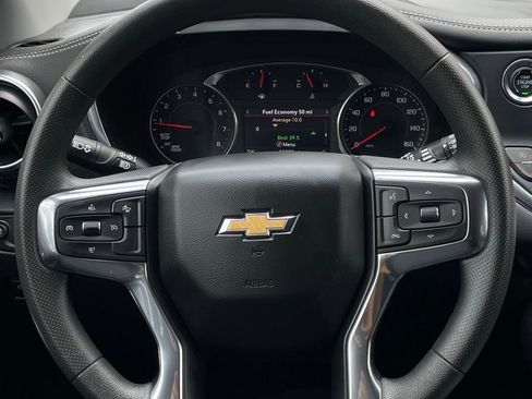 Used 2024 Chevrolet Blazer LT w/ Convenience Package FWD image 12