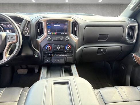 Certified 2022 Chevrolet Silverado 2500 High Country image 3