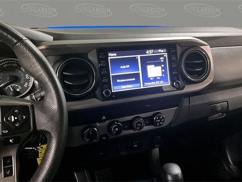 Used 2020 Toyota Tacoma SR5 image 31