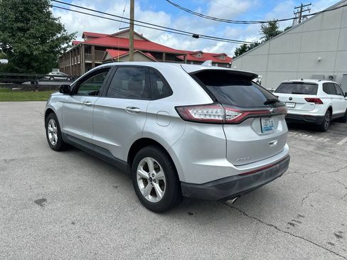 Used 2015 Ford Edge SE FWD image 4