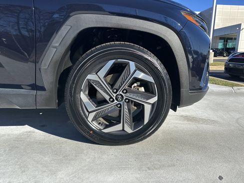 Used 2024 Hyundai Tucson Limited image 13