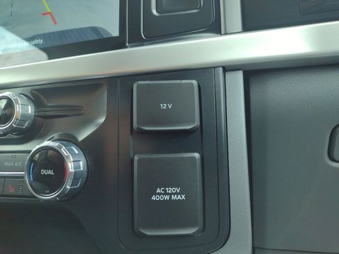 Used 2022 Ford F150 XLT w/ Equipment Group 302A High AWD/4WD image 19