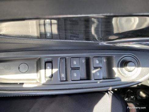 Used 2014 Buick Encore Convenience FWD image 20