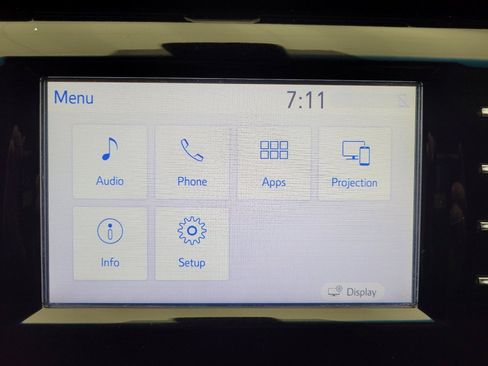 Used 2018 Toyota Camry XLE image 25