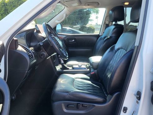 Used 2022 Nissan Armada Platinum w/ Captain's Chairs Package RWD image 31