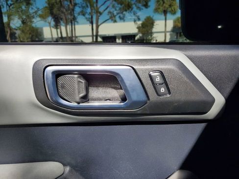 Used 2022 Ford Bronco Badlands image 21