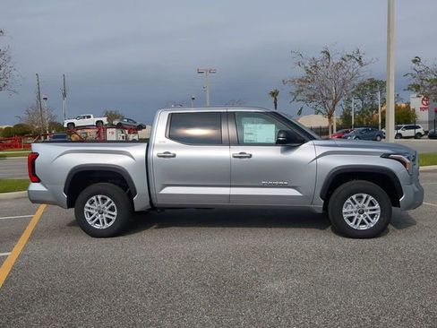 New 2025 Toyota Tundra SR5 AWD/4WD image 3