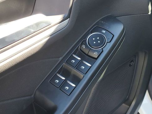 New 2026 Ford Escape SE w/ PHEV Premium Package image 21