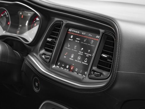 Used 2021 Dodge Challenger R/T Scat Pack w/ Plus Package image 31