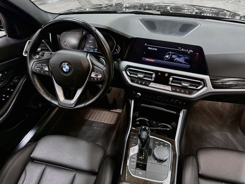 Used 2021 BMW 330i xDrive Sedan AWD/4WD image 25
