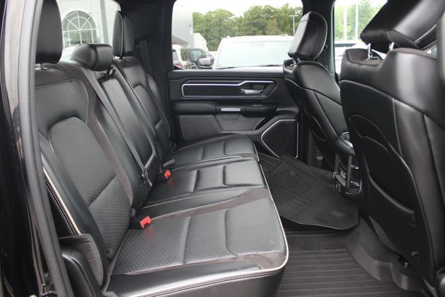 Used 2023 RAM 1500 Laramie AWD/4WD image 32