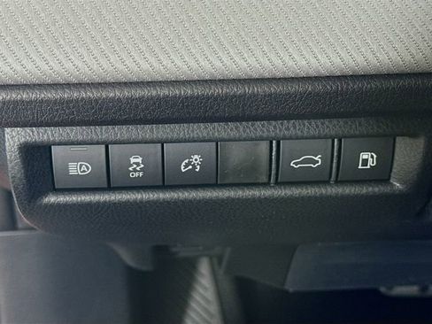 New 2026 Toyota Camry SE image 10