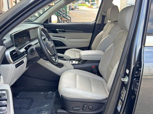 Used 2023 Kia Telluride EX AWD/4WD image 16