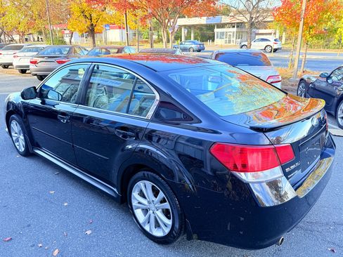 Used 2013 Subaru Legacy 2.5i Premium image 10