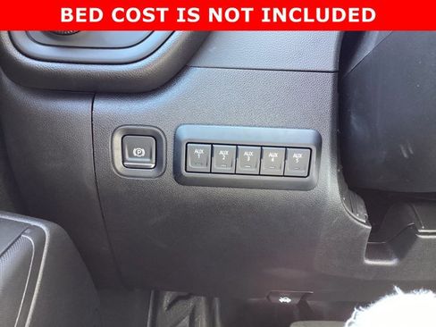 New 2025 GMC Sierra 3500 Pro w/ Convenience Package image 28